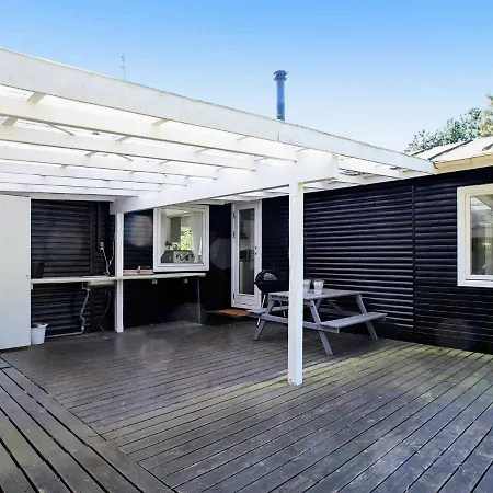 Prázdninový dům Two-bedroom Holiday In Rodby 2 Rødbyhavn
