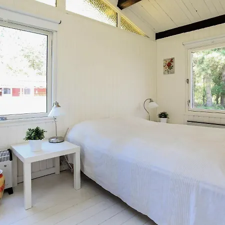 Prázdninový dům Two-bedroom Holiday In Rodby 2 Rødbyhavn